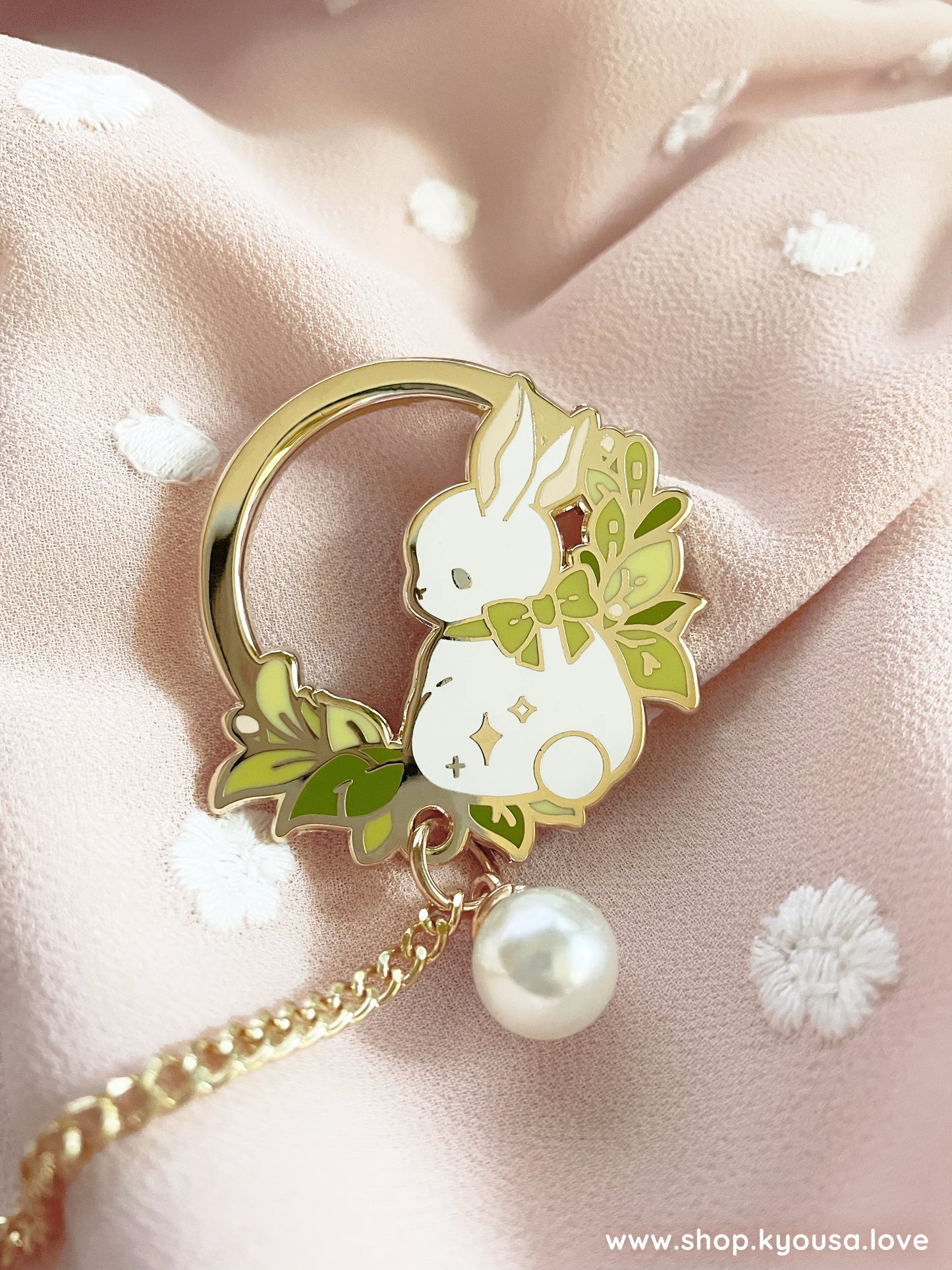 Bunnies & Blossoms: Linked Chain Enamel Pin